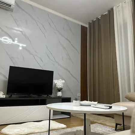 Апартаменты Tirana Apartment