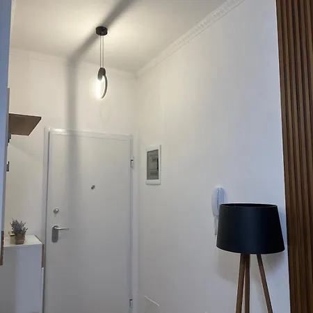 Tirana Apartment *